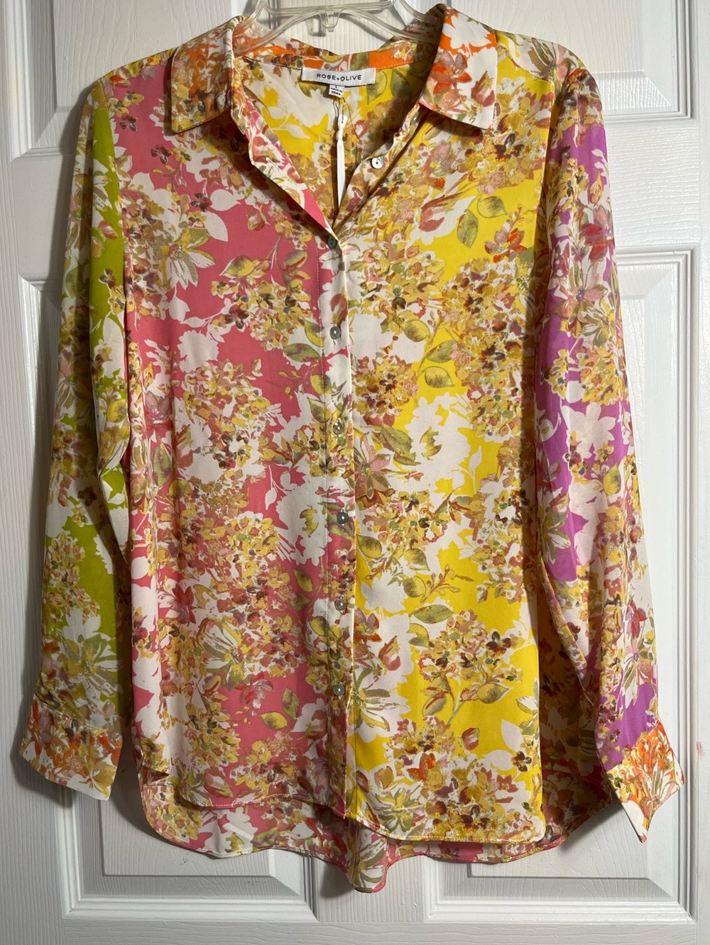 NWT Rose & Olive Multicolor Floral Button-Up Blouse L